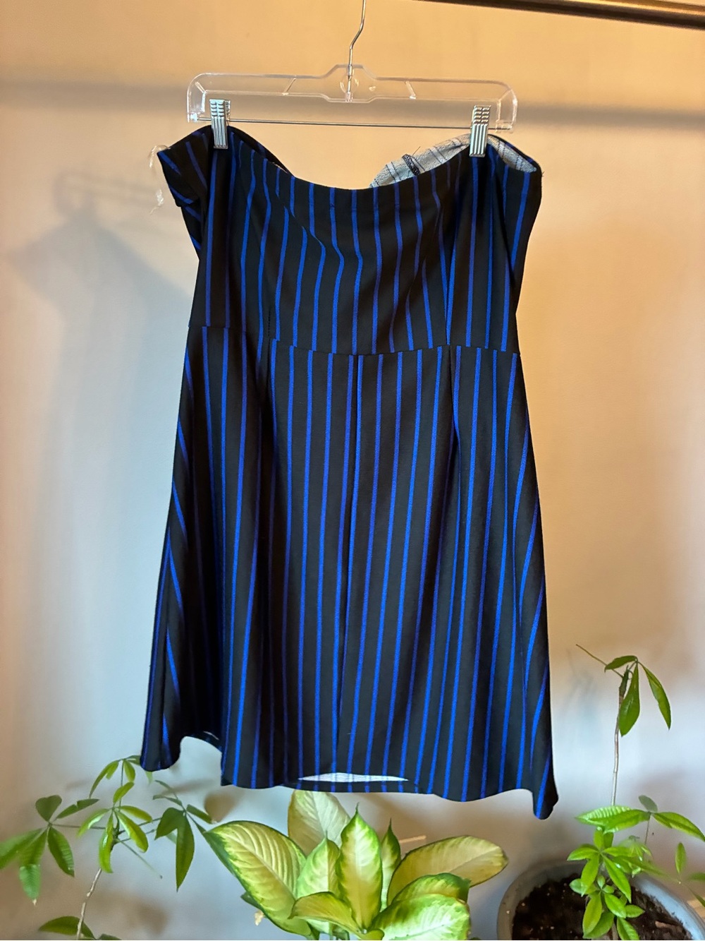 Fashion to Figure Strapless Pinstripe Dress | Size 2 (Fits Plus 18/20) - Picture 2 of 4